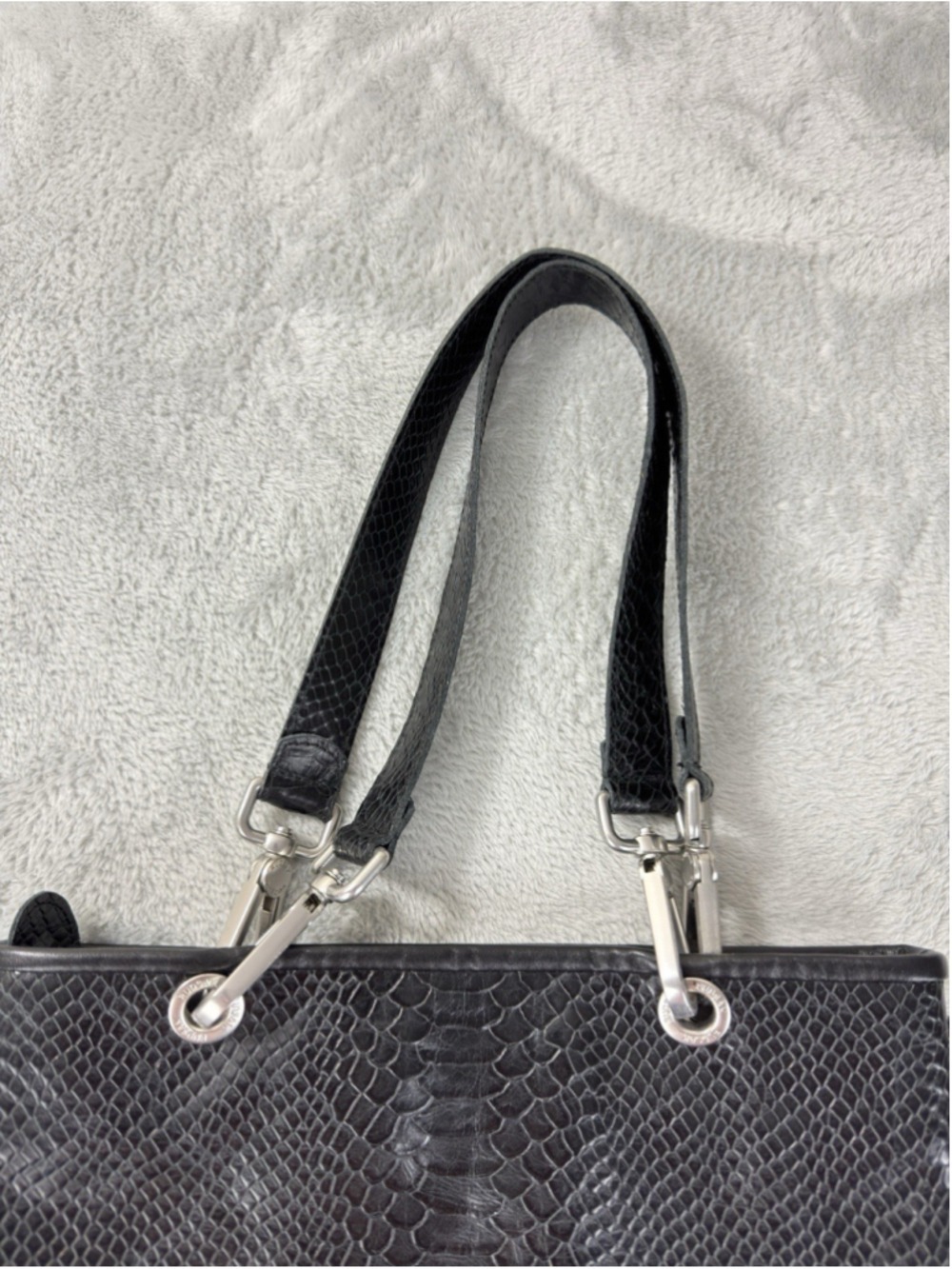 Rudsak Ruma Snake Skin Leather Shoulder Bag Black - Picture 5 of 16